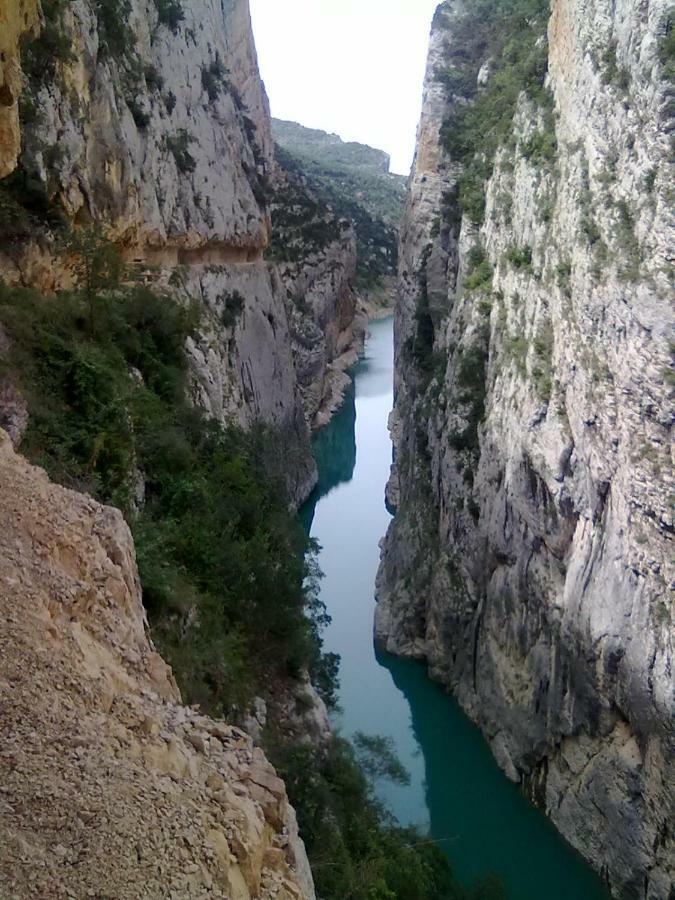 Alquiler En Importante Zona De Escalada !! Appartement Camarasa Buitenkant foto